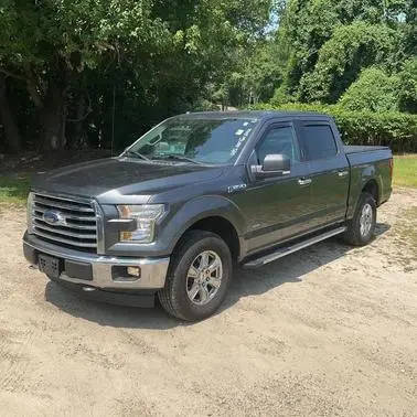 2017 Ford F-150 XLT 4WD photo