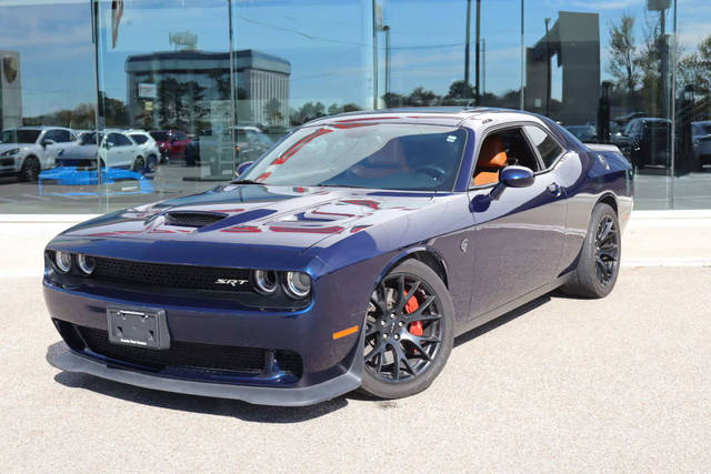 2015 Dodge Challenger SRT Hellcat RWD photo