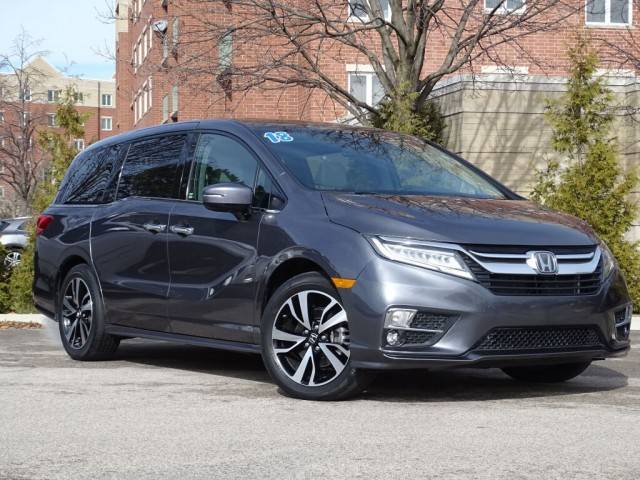 2018 Honda Odyssey Elite FWD photo