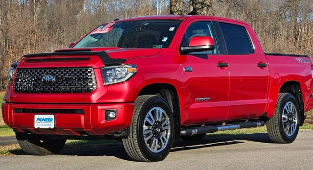 2018 Toyota Tundra SR5 4WD photo