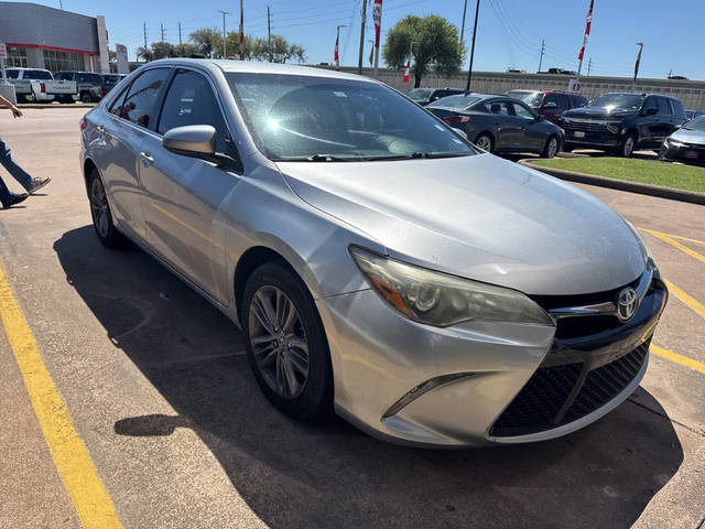2017 Toyota Camry SE FWD photo