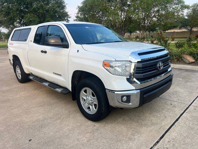 2015 Toyota Tundra SR5 4WD photo
