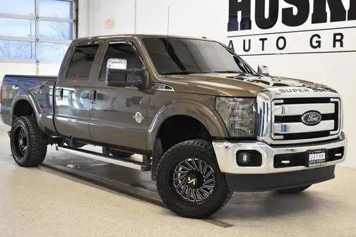 2015 Ford F-350 Super Duty Lariat 4WD photo