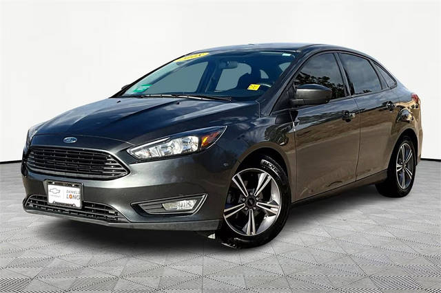 2018 Ford Focus SE FWD photo