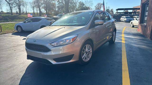 2018 Ford Focus SE FWD photo