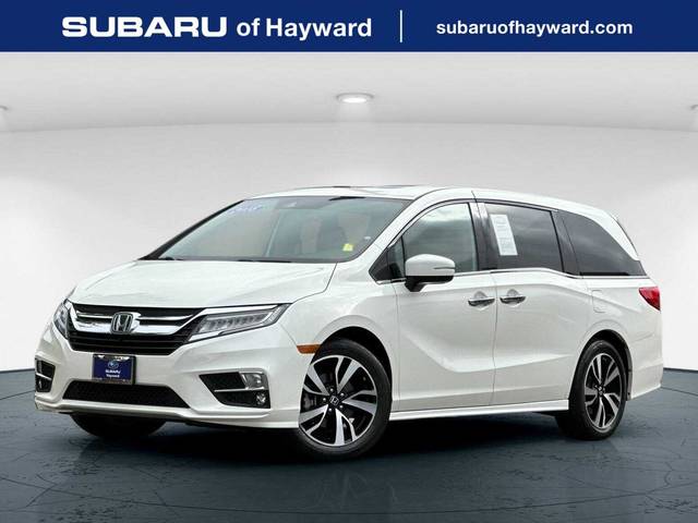 2018 Honda Odyssey Elite FWD photo