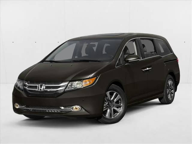 2015 Honda Odyssey Touring FWD photo