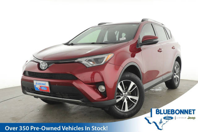 2018 Toyota RAV4 XLE FWD photo