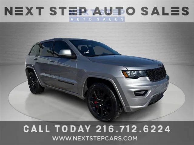 2018 Jeep Grand Cherokee Altitude 4WD photo