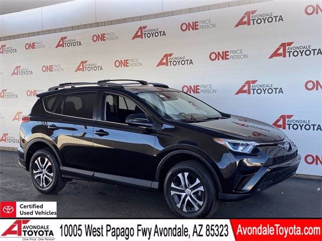 2018 Toyota RAV4 LE FWD photo