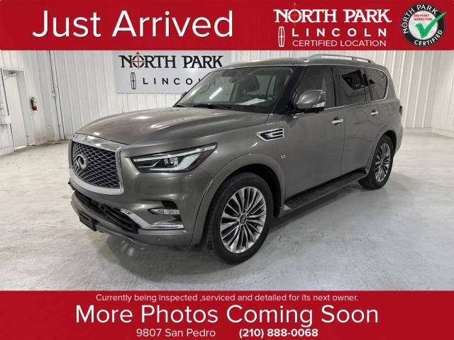 2018 Infiniti QX80  RWD photo