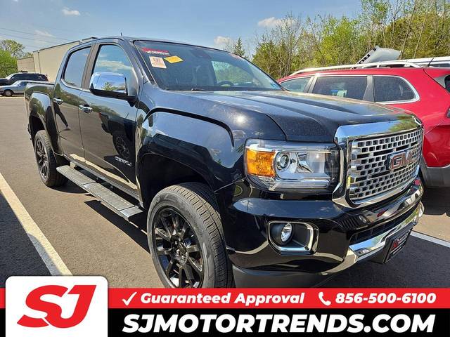 2018 GMC Canyon 4WD Denali 4WD photo