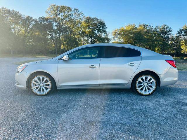 2015 Buick LaCrosse Leather FWD photo