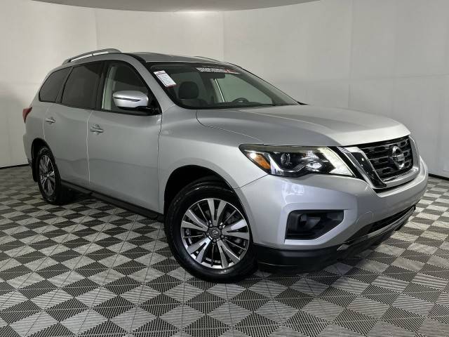 2018 Nissan Pathfinder S FWD photo