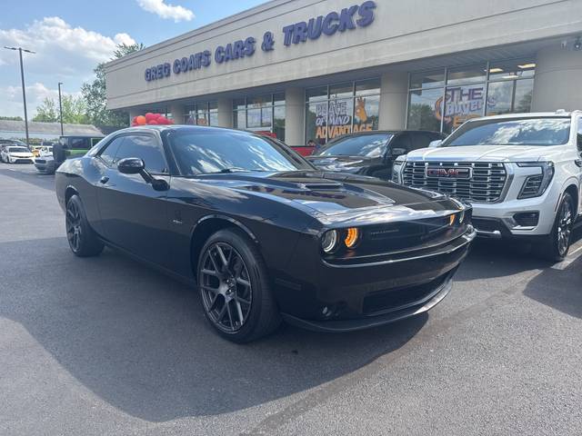 2018 Dodge Challenger R/T RWD photo