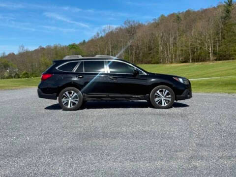 2018 Subaru Outback Limited AWD photo