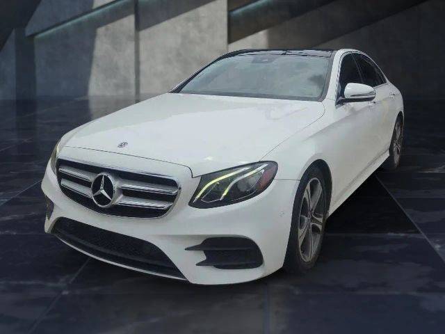 2018 Mercedes-Benz E-Class E 300 RWD photo
