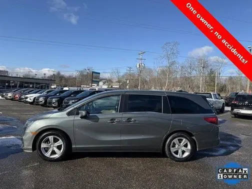 2018 Honda Odyssey EX-L FWD photo