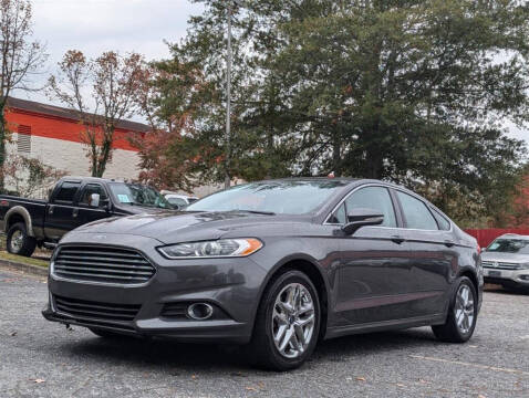 2016 Ford Fusion SE FWD photo