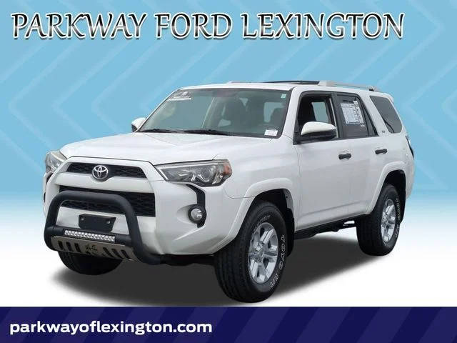 2018 Toyota 4Runner SR5 4WD photo