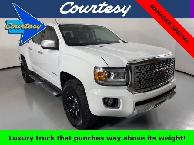 2018 GMC Canyon 4WD Denali 4WD photo