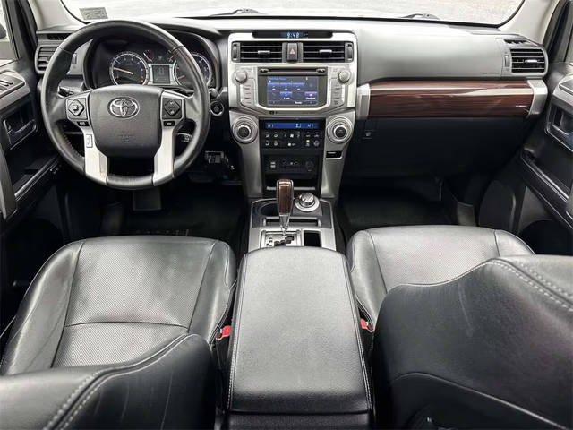 2018 Toyota 4Runner Limited 4WD photo