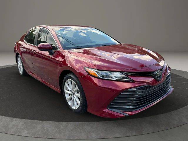 2018 Toyota Camry LE FWD photo