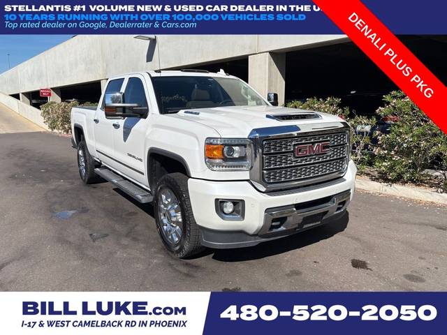 2018 GMC Sierra 2500HD Denali 4WD photo