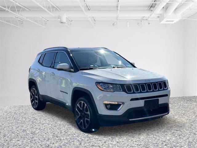 2018 Jeep Compass Limited 4WD photo