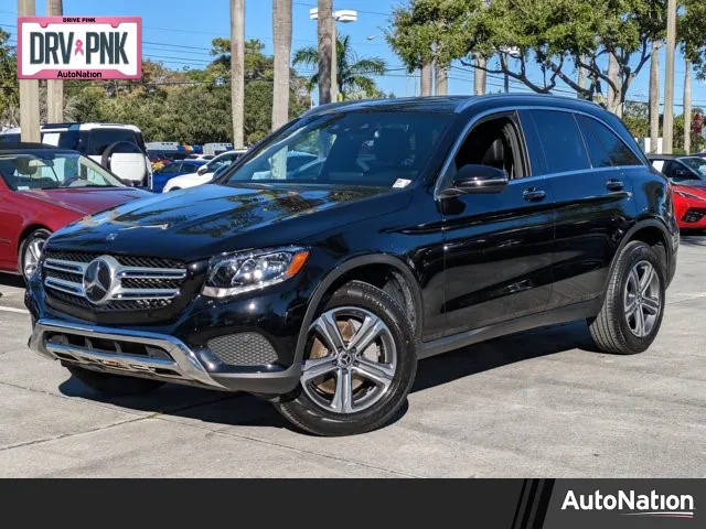 2018 Mercedes-Benz GLC-Class GLC 300 RWD photo