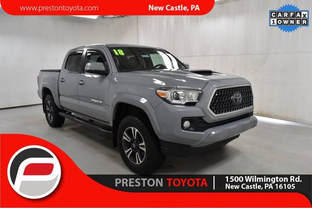 2018 Toyota Tacoma TRD Sport 4WD photo