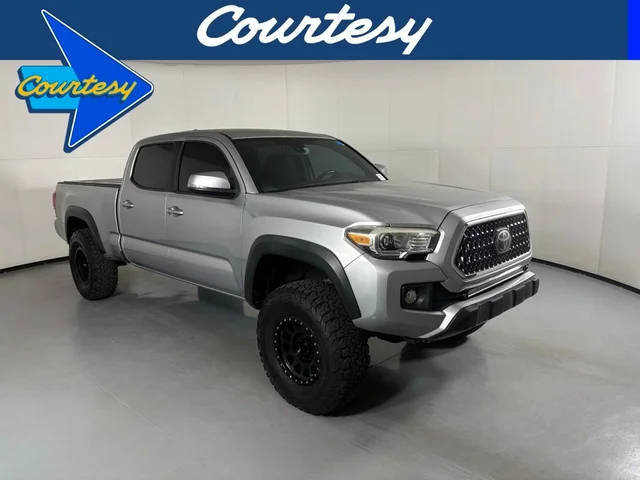 2018 Toyota Tacoma TRD Off Road 4WD photo