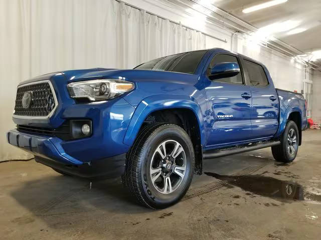 2018 Toyota Tacoma TRD Sport 4WD photo