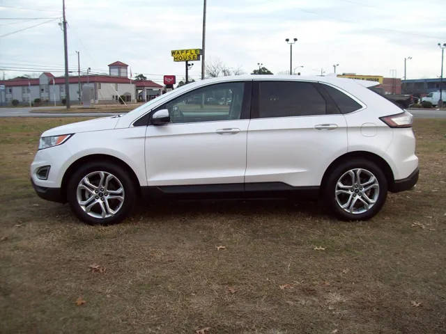 2018 Ford Edge Titanium FWD photo