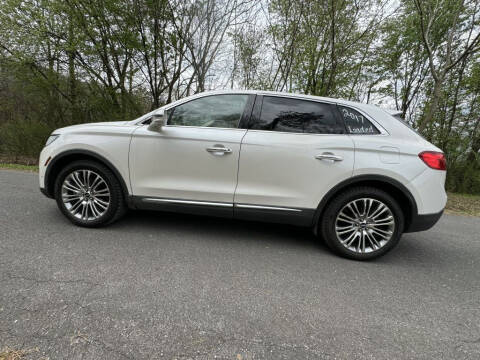 2017 Lincoln MKX Reserve FWD photo
