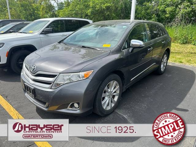 2015 Toyota Venza LE FWD photo