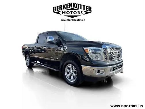 2016 Nissan Titan XD SL 4WD photo