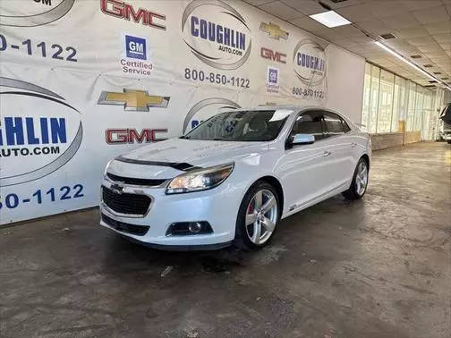 2015 Chevrolet Malibu LTZ FWD photo