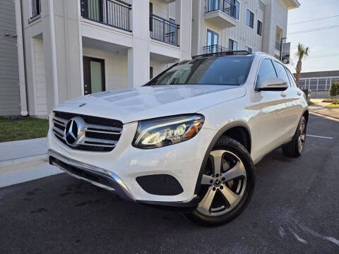 2018 Mercedes-Benz GLC-Class GLC 300 RWD photo
