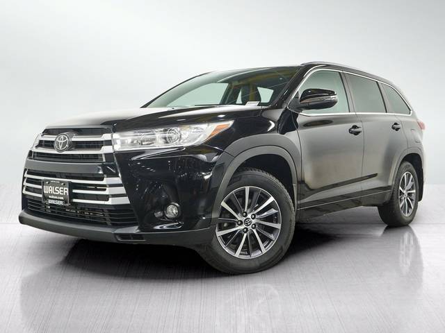 2018 Toyota Highlander XLE AWD photo