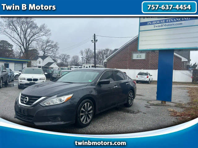 2017 Nissan Altima 2.5 SV FWD photo