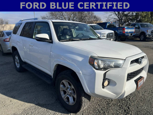 2018 Toyota 4Runner SR5 Premium 4WD photo