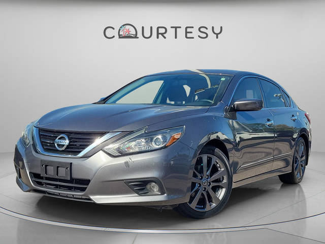 2018 Nissan Altima 2.5 SR FWD photo