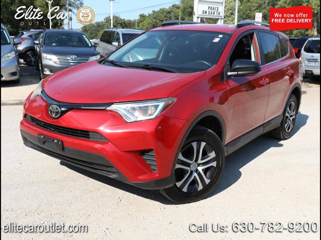 2017 Toyota RAV4 LE FWD photo