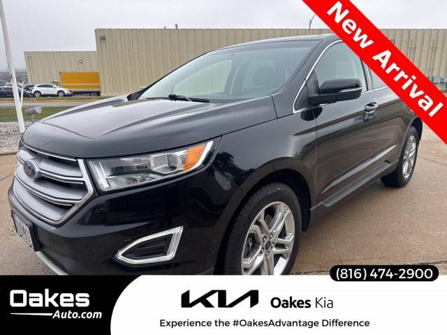 2017 Ford Edge Titanium AWD photo