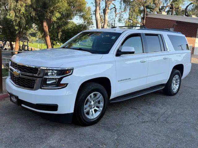 2018 Chevrolet Suburban LT RWD photo