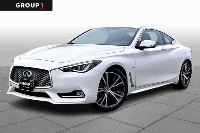2018 Infiniti Q60 3.0t LUXE RWD photo