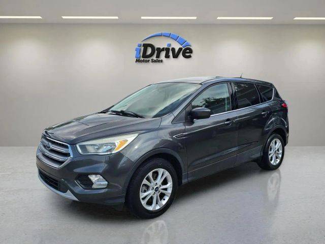 2017 Ford Escape SE FWD photo