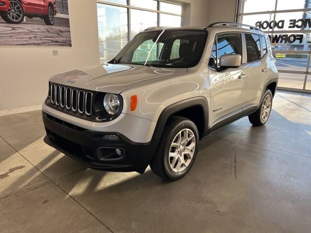 2018 Jeep Renegade Latitude 4WD photo