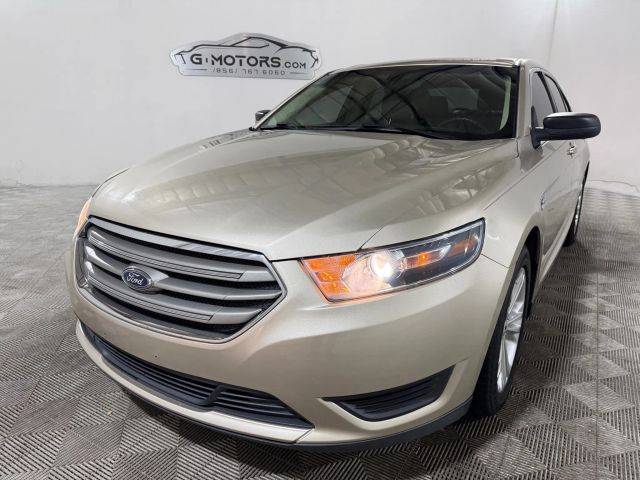 2018 Ford Taurus SE FWD photo